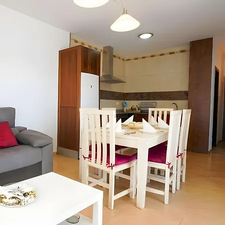 Con Piscina Compartida Y Parking Gratis Cerca De Tartessus קוניל דה לה פרונטרה